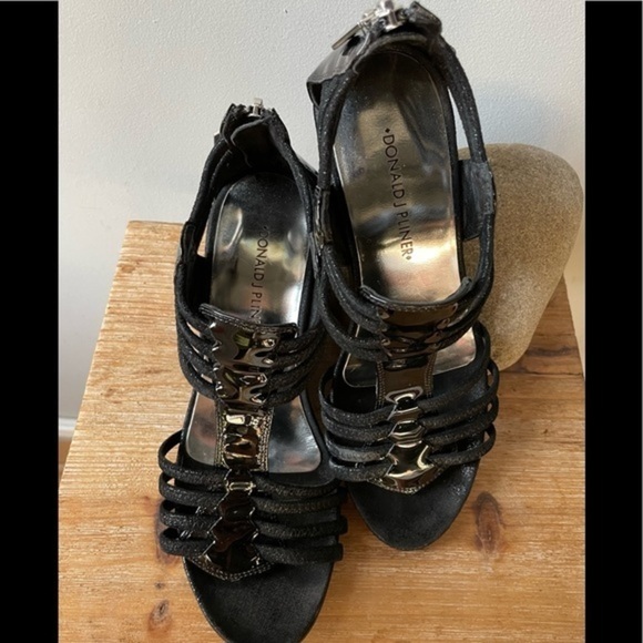 Donald J. Pliner Black Wedge Sandals - Picture 5 of 6